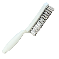 Masc Edelstahldrahtbürste, verstärkt 3-reihig, mit Kunststoffgriff - Spenglerwerkzeuge