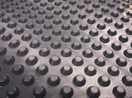 VM Delta Noppenbahn HDPE grau 0.6mm Rolle à 40m2 - Trennlagen / Strukturmatten