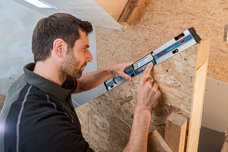 Bosch Digitaler Neigungsmesser, mit Laser 30m GIM 60 L, Länge 60cm, Messbereich 0-360°,+/- 0.05° - Bosch Elektrowerkzeuge