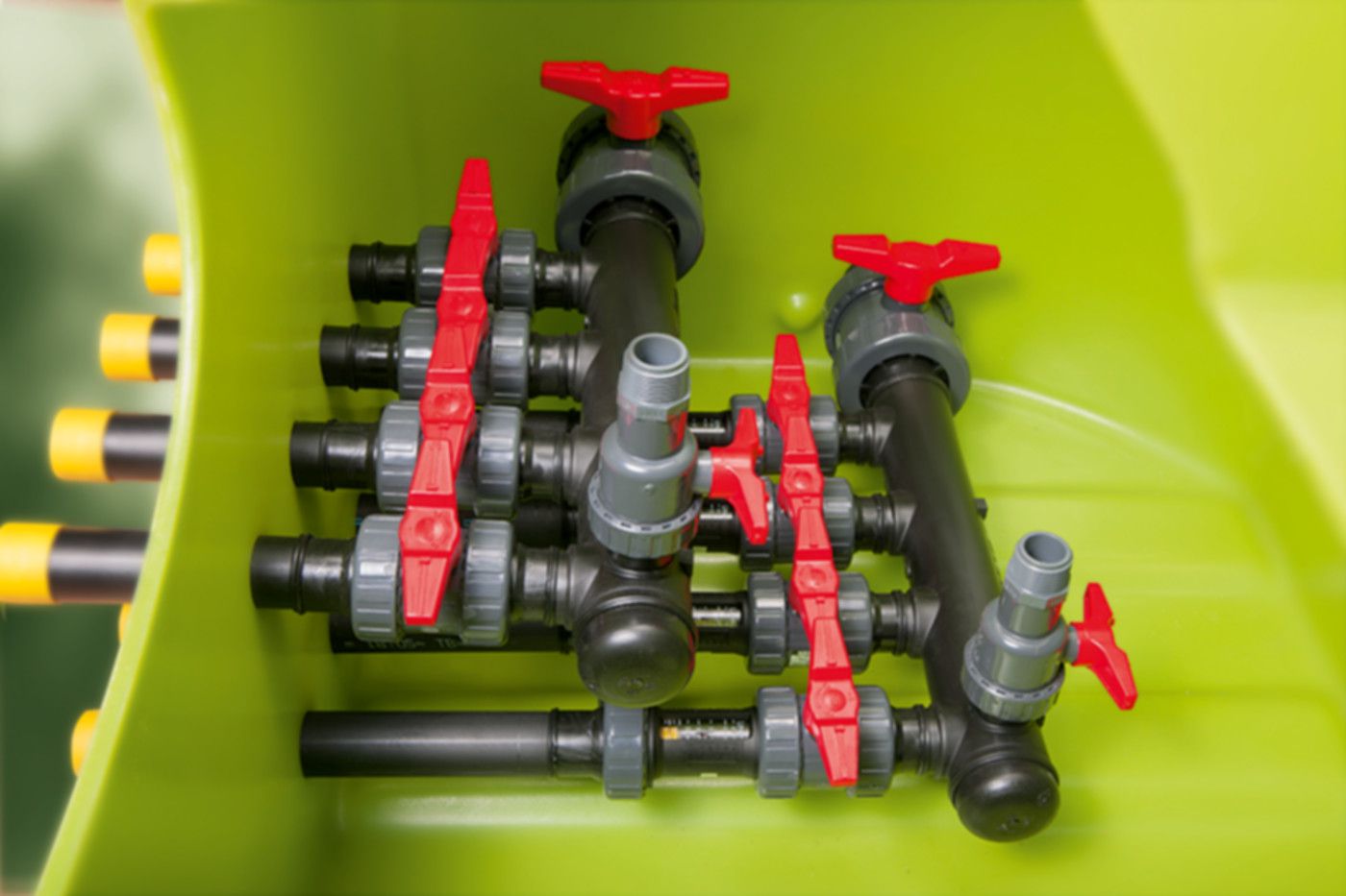 Verteilerschacht Small 63 befahrbar 3 x 40 BF Hauptabgang PE 63 mm - EWATEC-Erdwärmetechnik