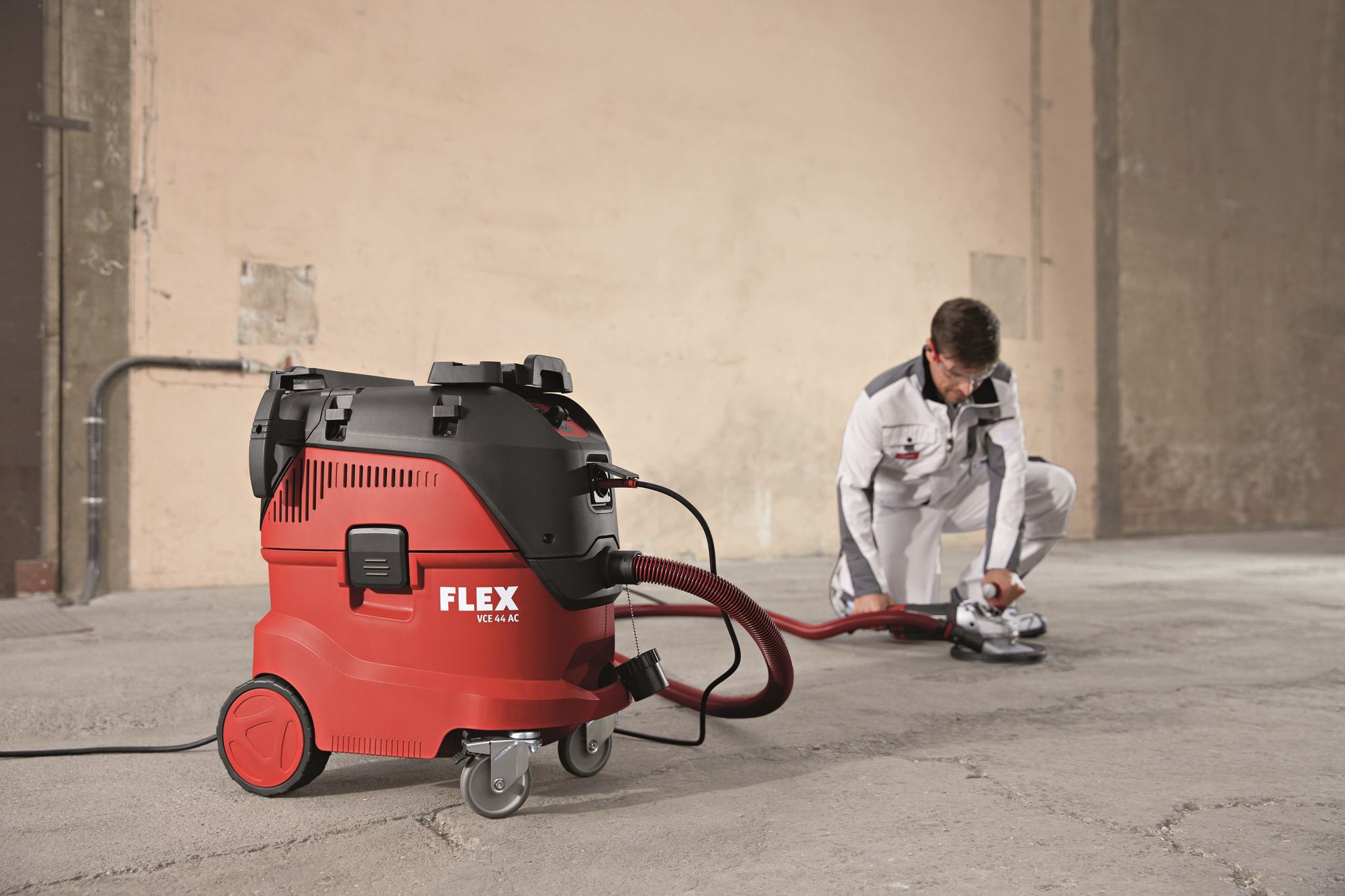 FLEX Sauger SET VCE 44 L AC 1200 W , 230 V , 42 Liter , 4.0m Schlauch , 7.5m K - Diverse Anbieter