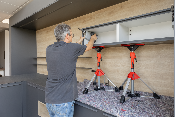 BESSEY Deckenstütze STE90 57.5cm- 91cm, Tragkraft bis 350kg mit Pumpgriff - Bauwerkzeuge