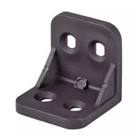 Hettich Kunststoff-Winkel Kunststoff braun, 30 x 30 x 30mm - Diverse Möbelbeschläge und Zubehör