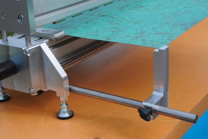 WUKO Rollenblechschere 1250 L=1.25m , Schneidrichtung von rechts - Spenglerwerkzeuge