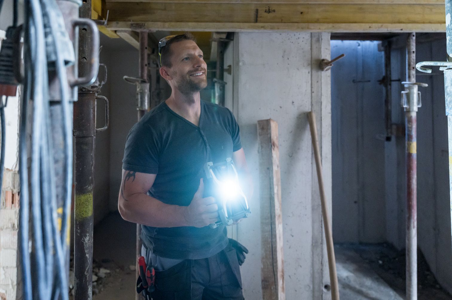 BRENNENSTUHL LED Akku  Strahler "Rufus" IP65, 15W, 1'500lm, 6500K - Elektrozubehör