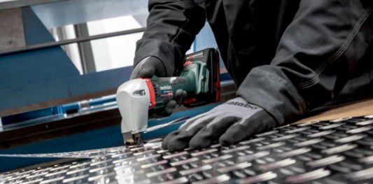 Akku-Blechschere SCV 18 LTX BL 1.6 18V, solo in metaBOX - Metabo Elektrowerkzeuge