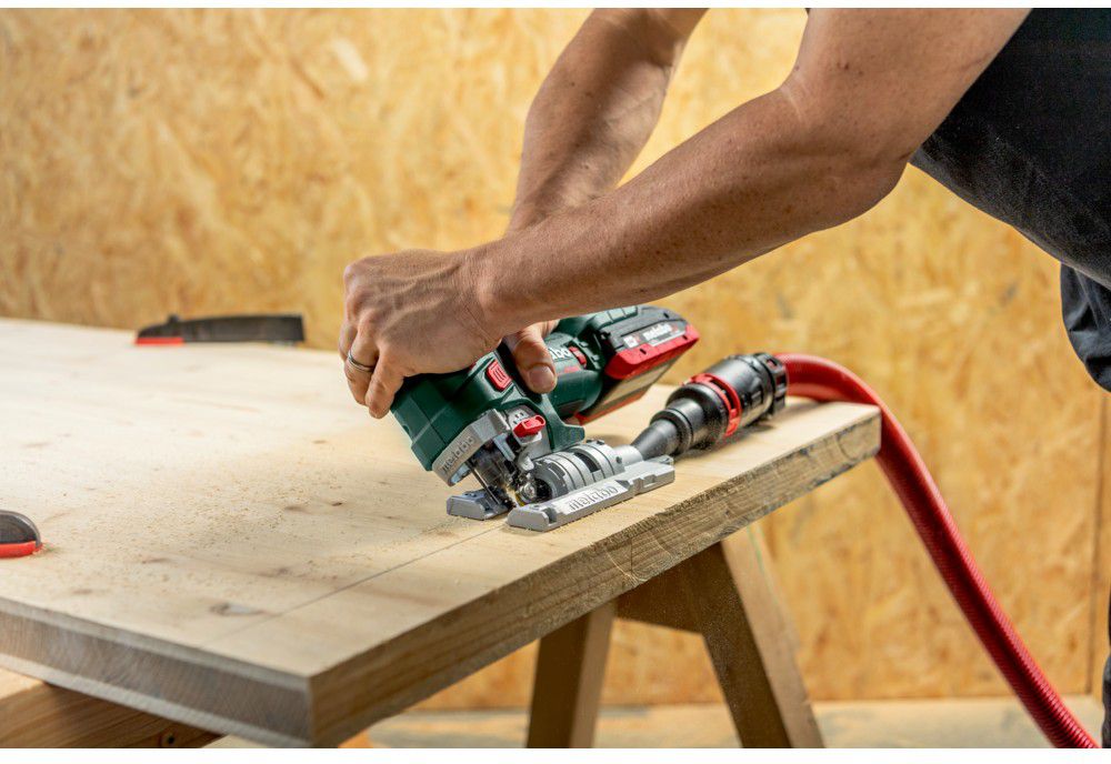 Akku-Stichsäge STA 18 LTX 150 BL 18V, bis 150mm, Pendelhub, solo in mataBox - Metabo Elektrowerkzeuge