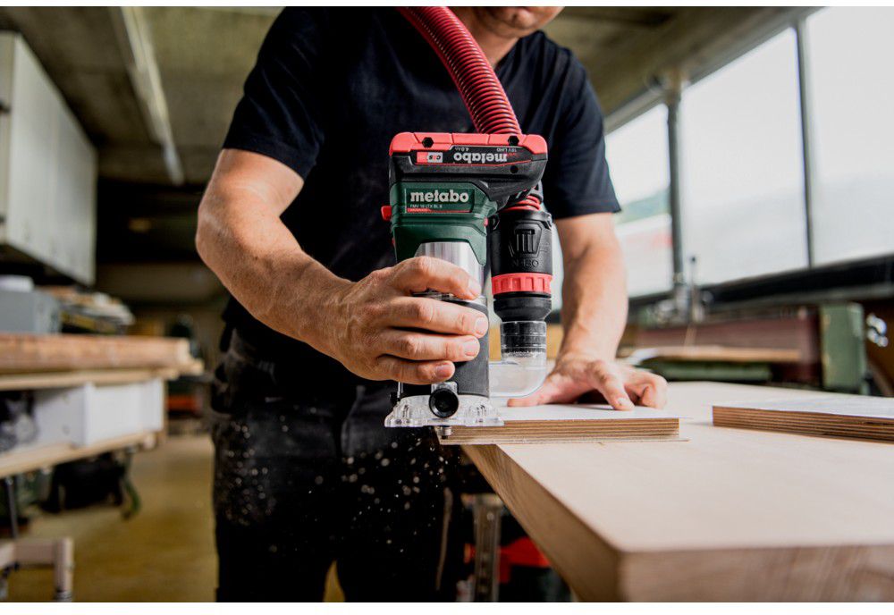 Kantenfräse FMV 18 LTX BL 8 18V , 6/8 mm Spannzange Solo in metaBOX - Metabo Elektrowerkzeuge