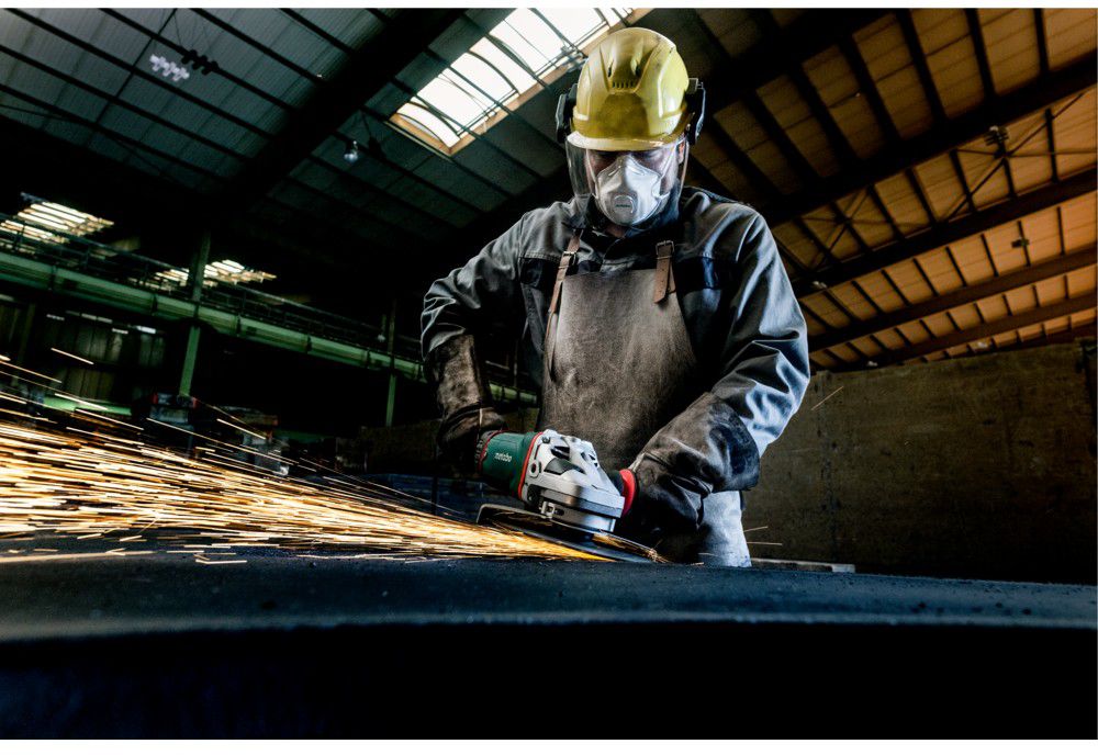 Winkelschleifer WEA 24-230 MVT Quick Ø 230mm, 2400W, 6600/min - Metabo Elektrowerkzeuge