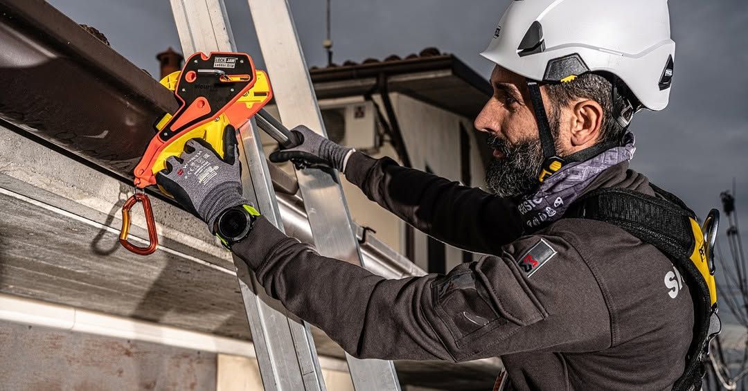 LOCK JAW Leiterkopfsicherung schnelle, sichere und einfache Montage der Leiter - Spenglerwerkzeuge