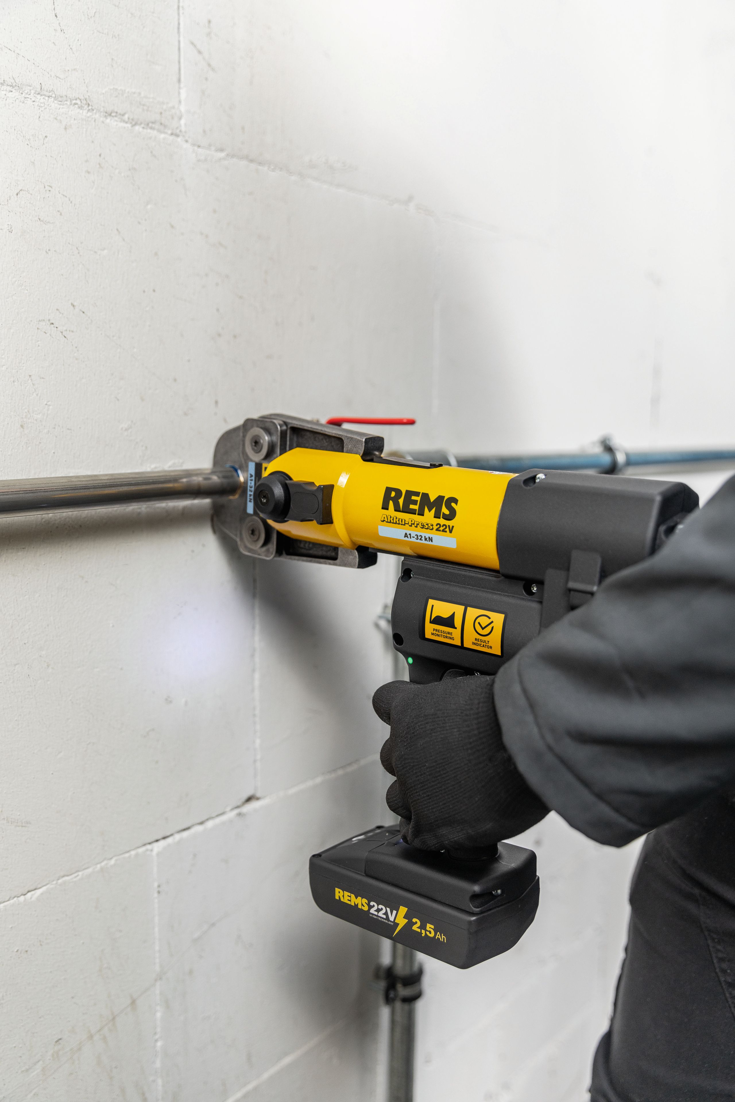 REMS Akku-Press 22 V ACC Basic-Pack, L-Boxx 22V, 1 x  2.5Ah, bis Ø 110mm, drehbar, 576011 R220 - Sanitärwerkzeuge
