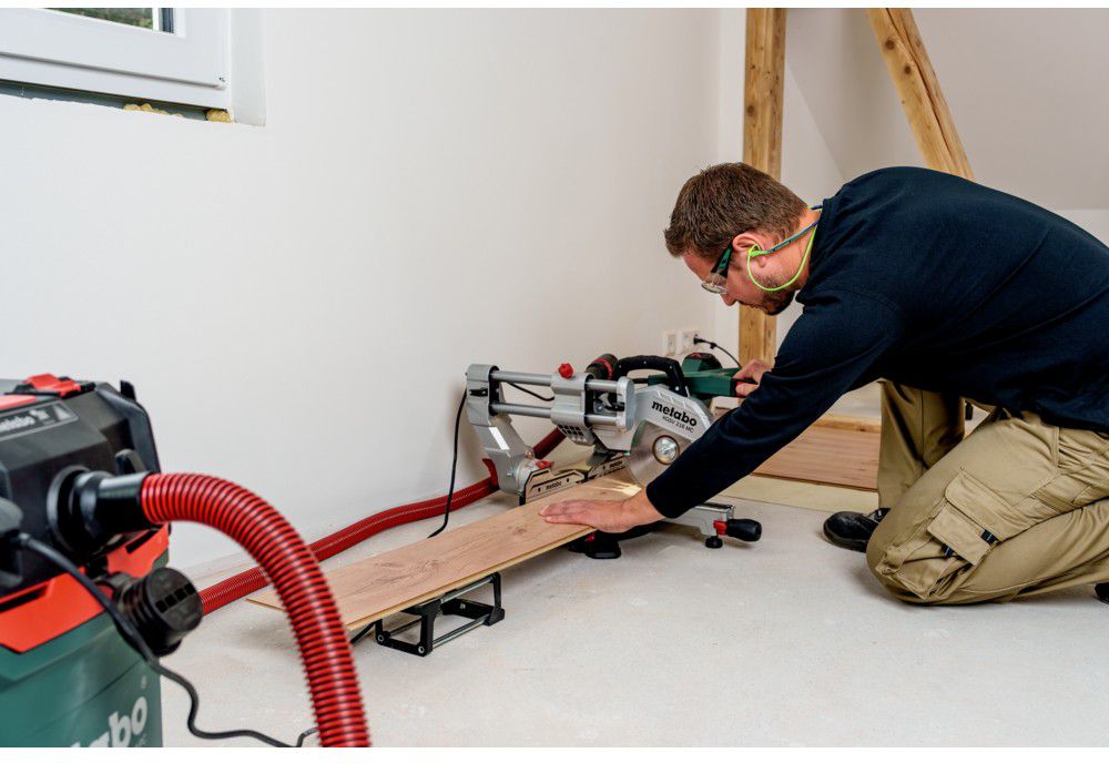 Kappsäge KGSV 216 MC 1200 W, Blatt 216 x 30 mm, 15.4 kg - Metabo Elektrowerkzeuge