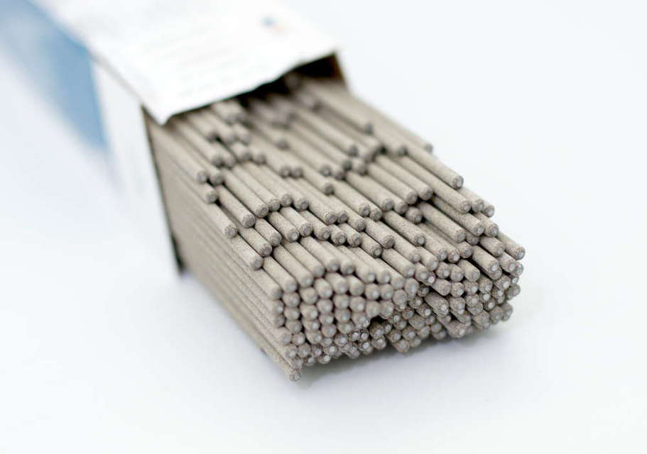 Oerlikon SUPRANOX Stabelektroden, rutil-umhüllt Ø 2.5 x 300mm x CBOX, 316L, Pack à 190 Stk., 3.5kg - Schweissdraht, Lötdraht
