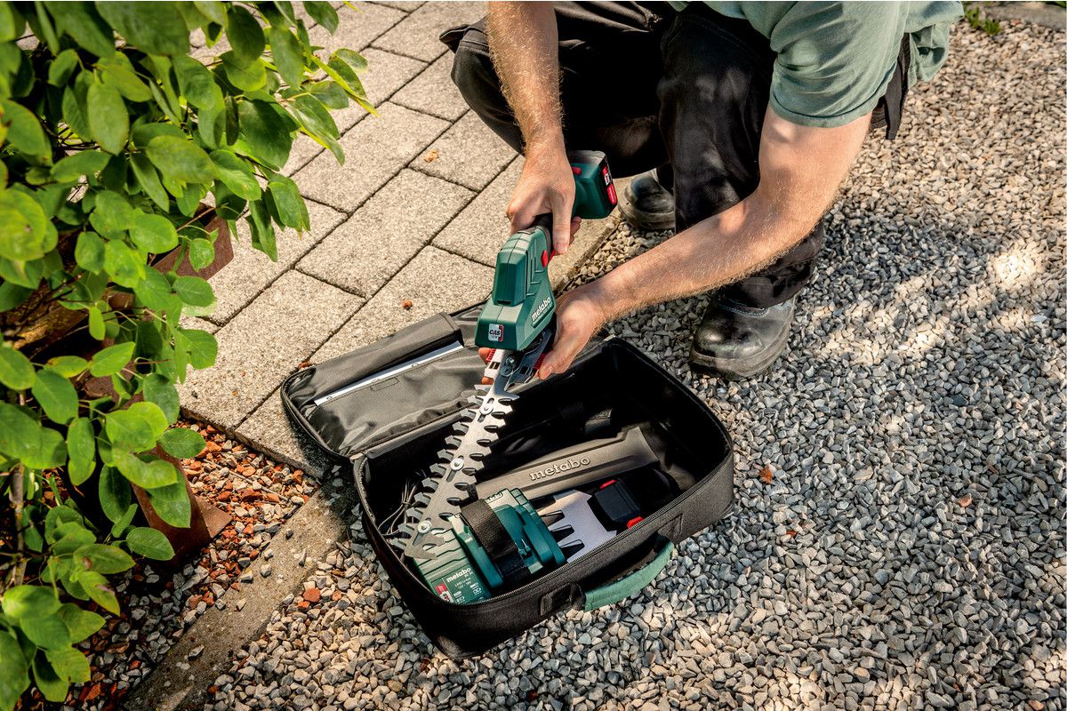 Akku- Strauch- und Grasschere SGS 12 Q 12V, PowerMaxx - Metabo Elektrowerkzeuge