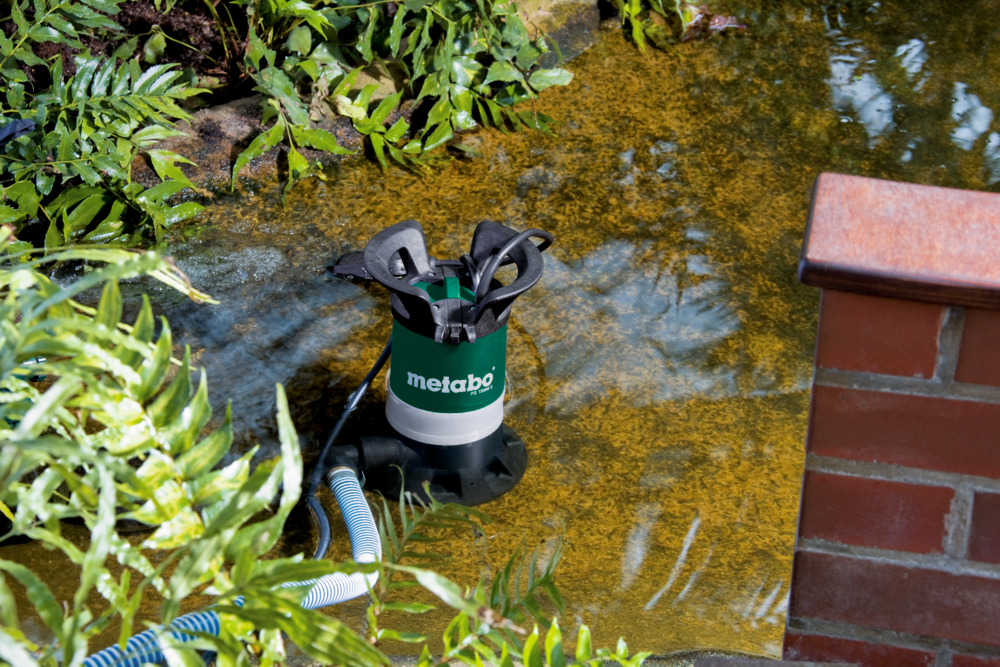 Schmutzwasser-Tauchpumpe PS 15000 S 15'000l/h, Förderhöhe 9.5m, 850 W, Eintauchtiefe 5 - Wasser